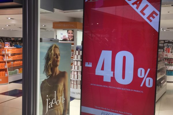 TIENDAS PERFUMES TF 9